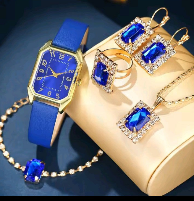 Montres carrées de luxe pour femmes