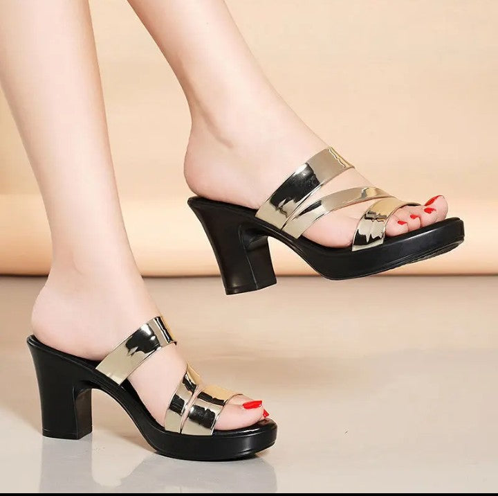 Sandales Décontractées Versatiles pour Femmes, Grandes Pointures, à Talons Hauts Épais, en Cuir