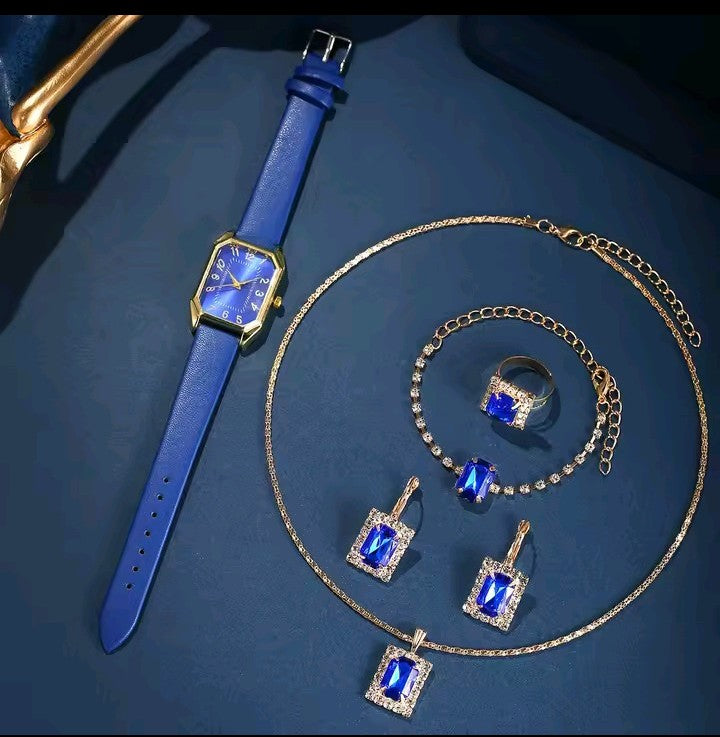 Montres carrées de luxe pour femmes