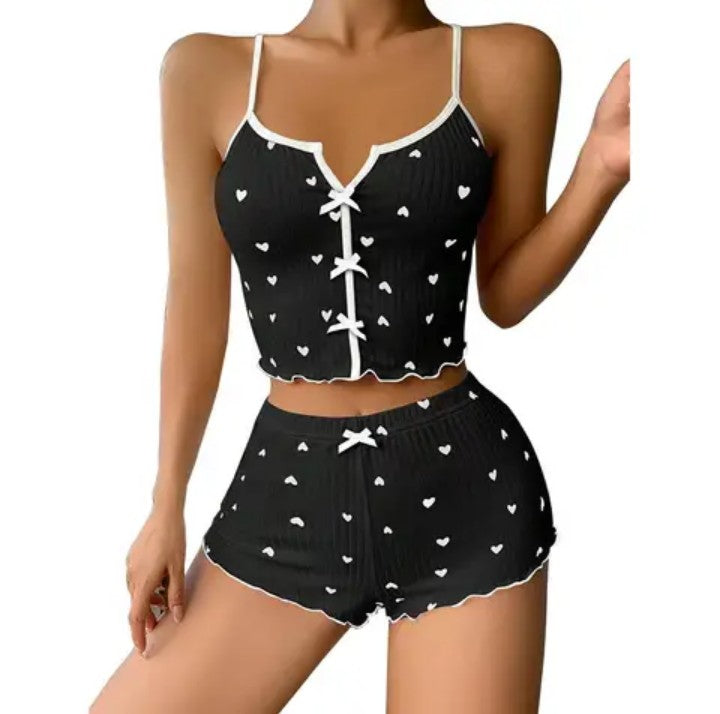 Vêtements de nuit pour femme. Ensemble