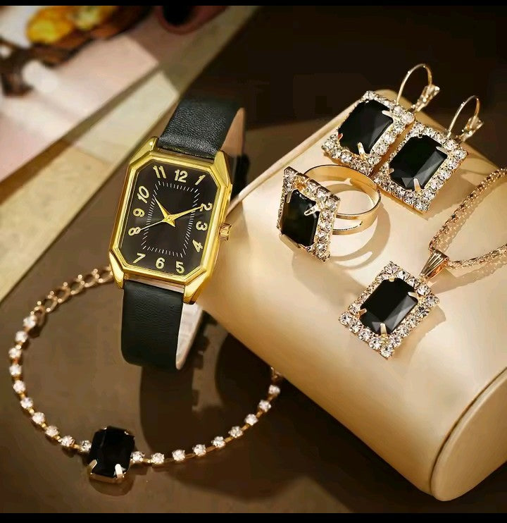 Montres carrées de luxe pour femmes